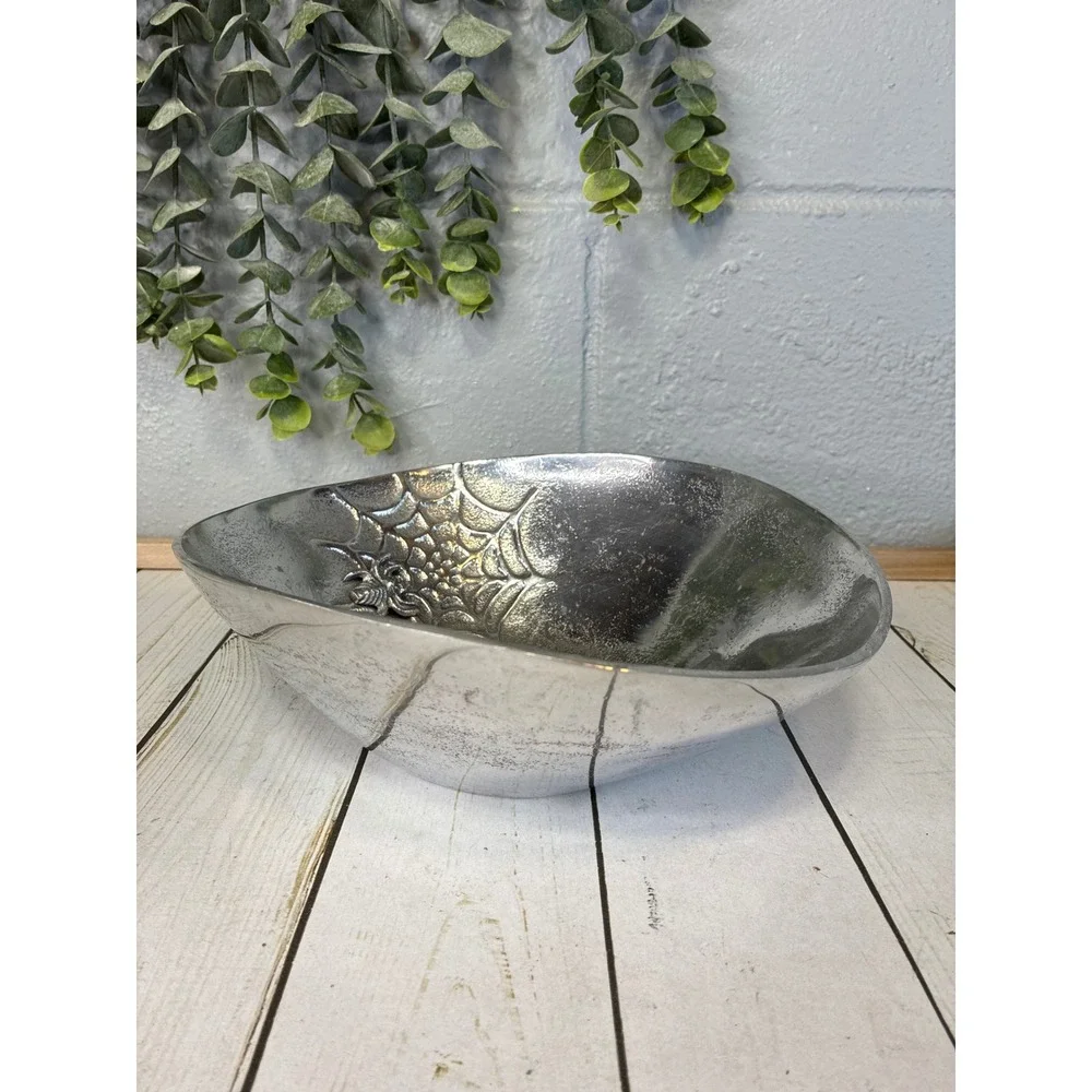 N/A silver metal